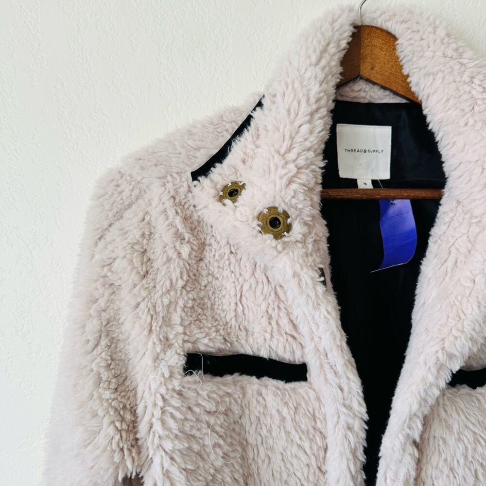 Thread & Supply | Sherpa button down jacket - Picture 3 of 6